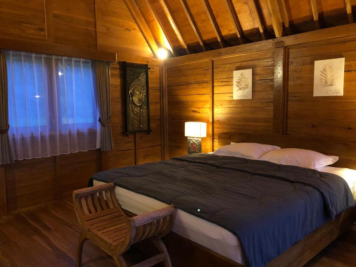 Buyan Lodge Lake View Villa Bedugul  Exterior photo